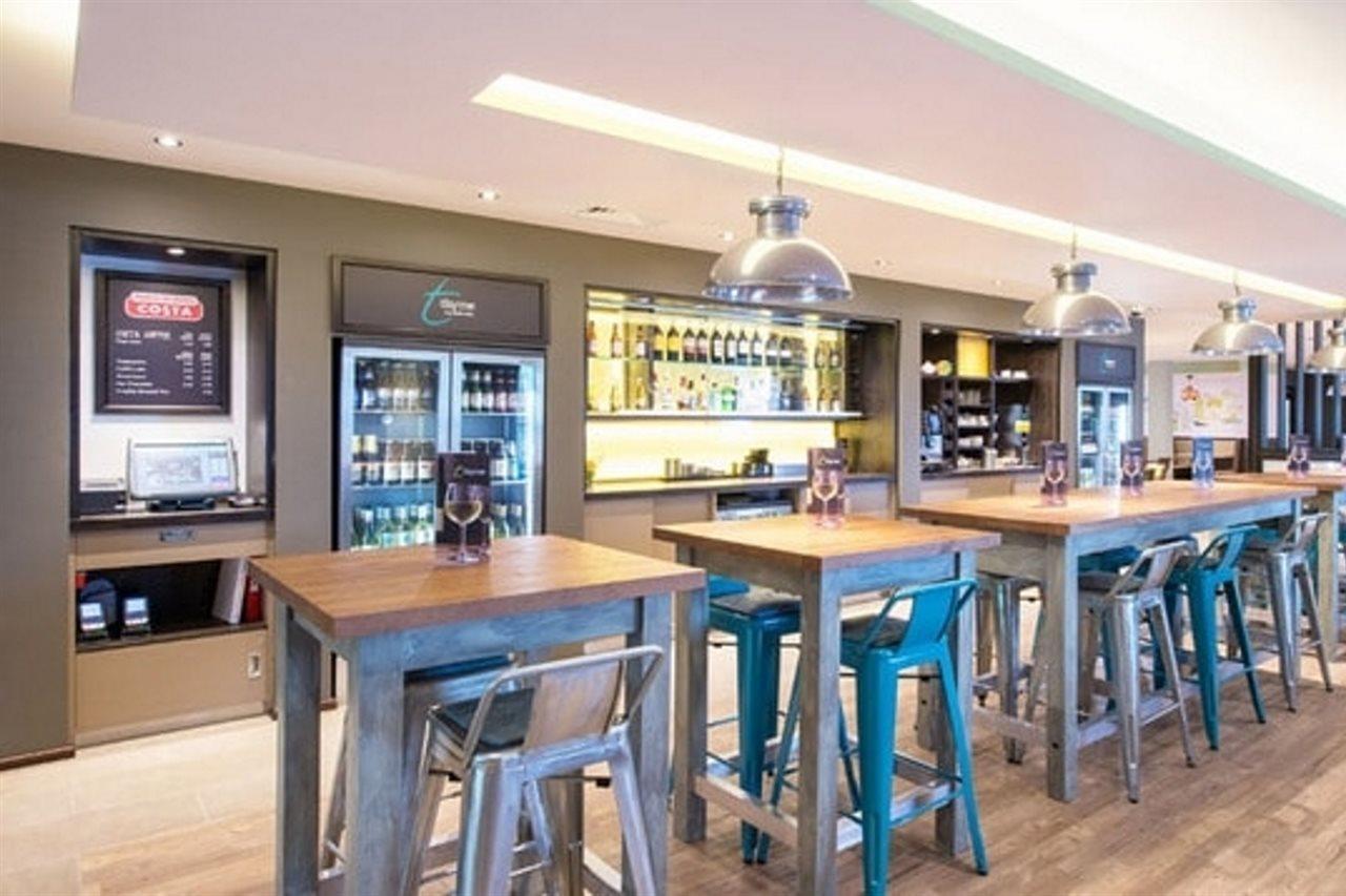 Premier Inn Chelmsford City Centre エクステリア 写真